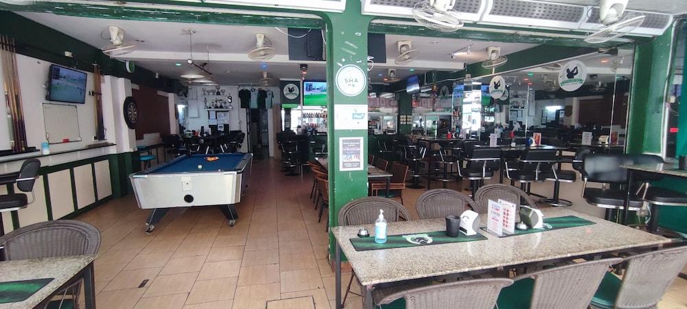 Traveller'S Rest Sports Bar Hotel Pattaya ภายนอก รูปภาพ